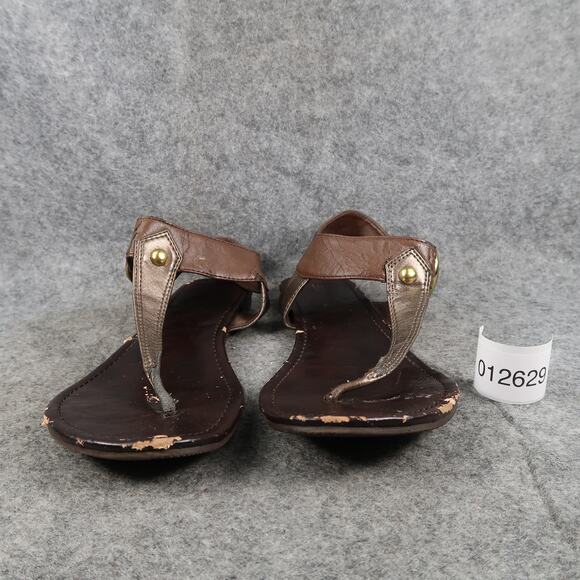 Soda Shoes Womens 7 Sandals T Strap Buckle Flat Thong Brown Casual Studs - Picture 2 of 11